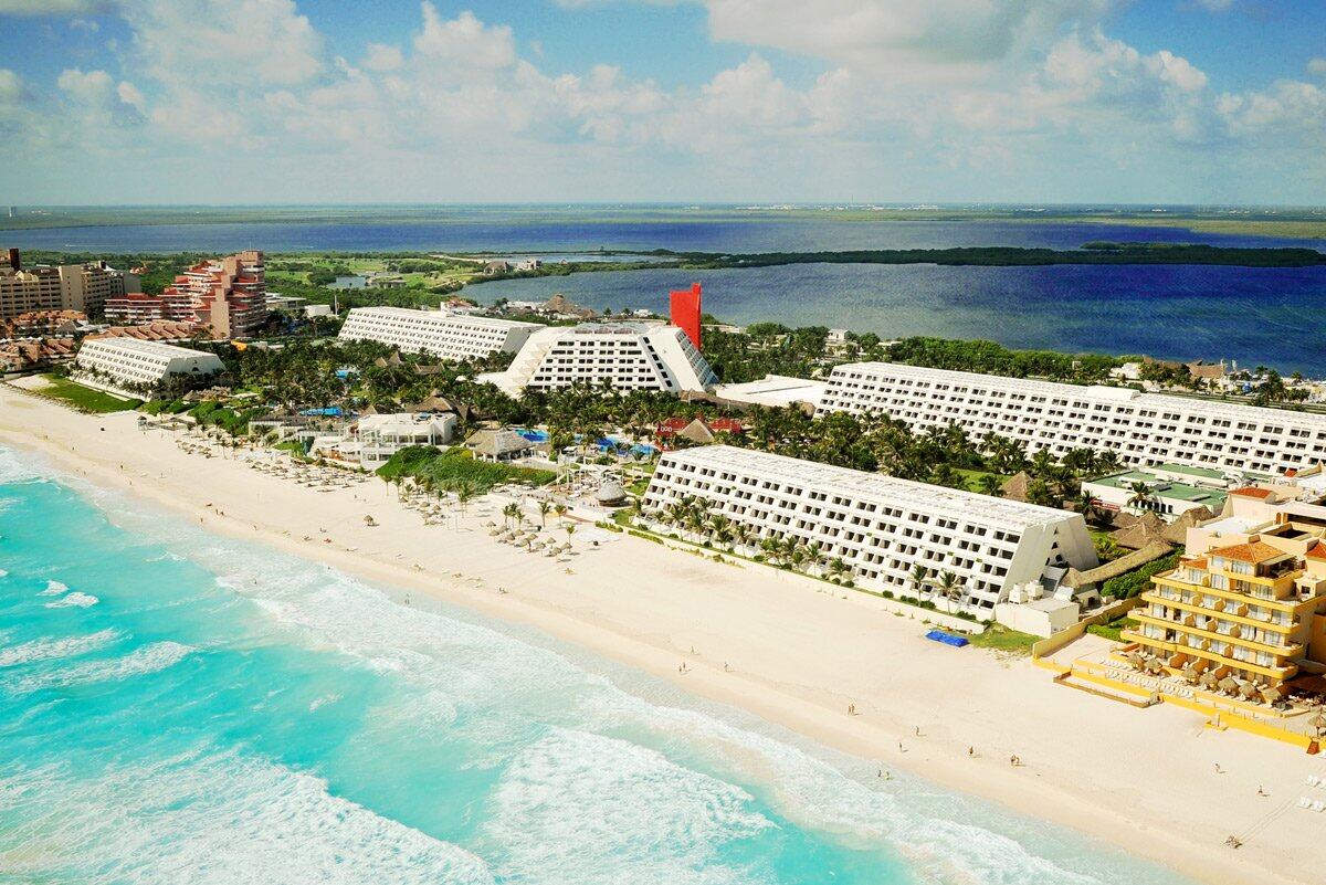 Top Hotels for Spring Break 2022 In Cancun