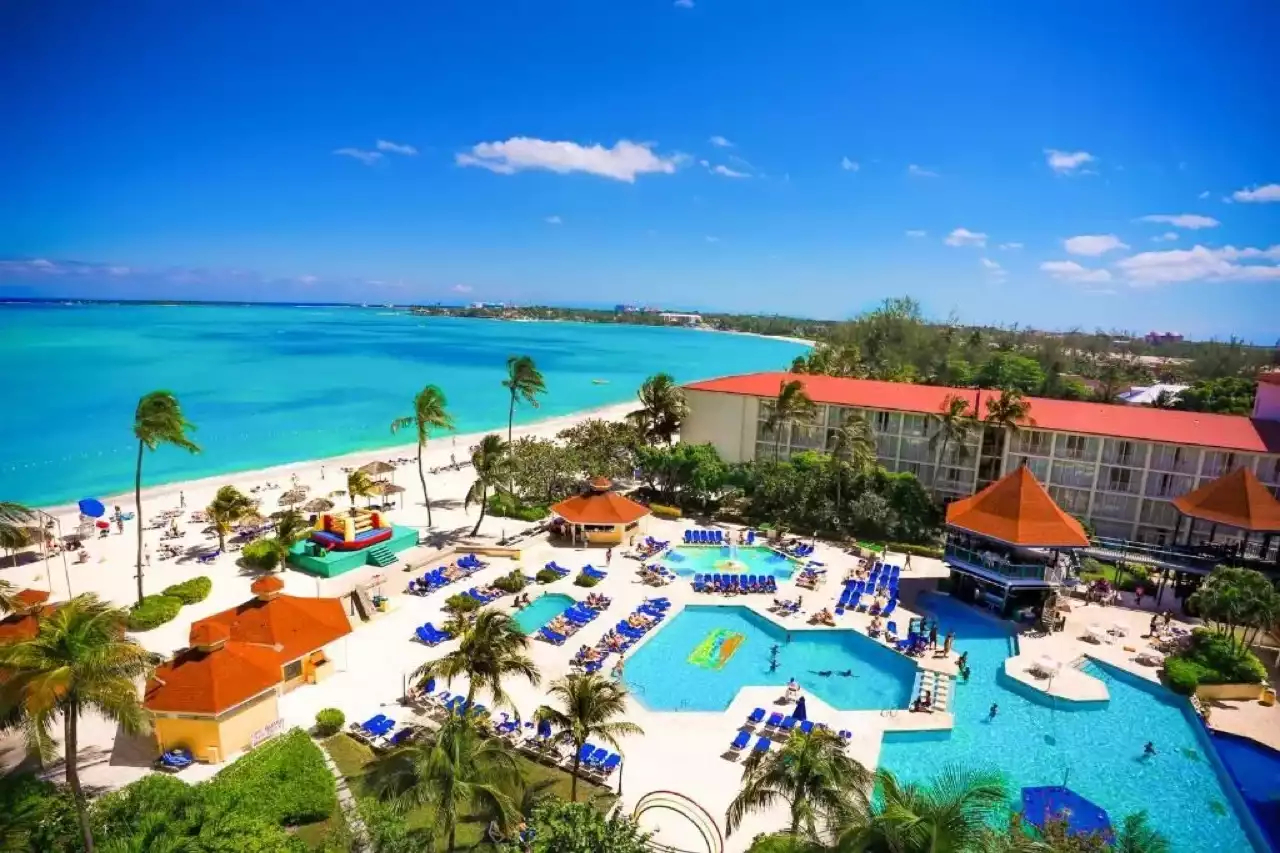 Breezes Resort — NASSAU spring break resort
